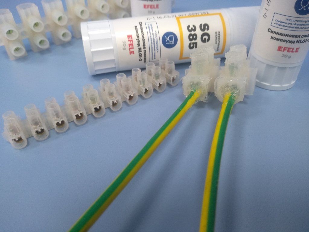 Смазка EFELE SG-385 на электроконтактах 